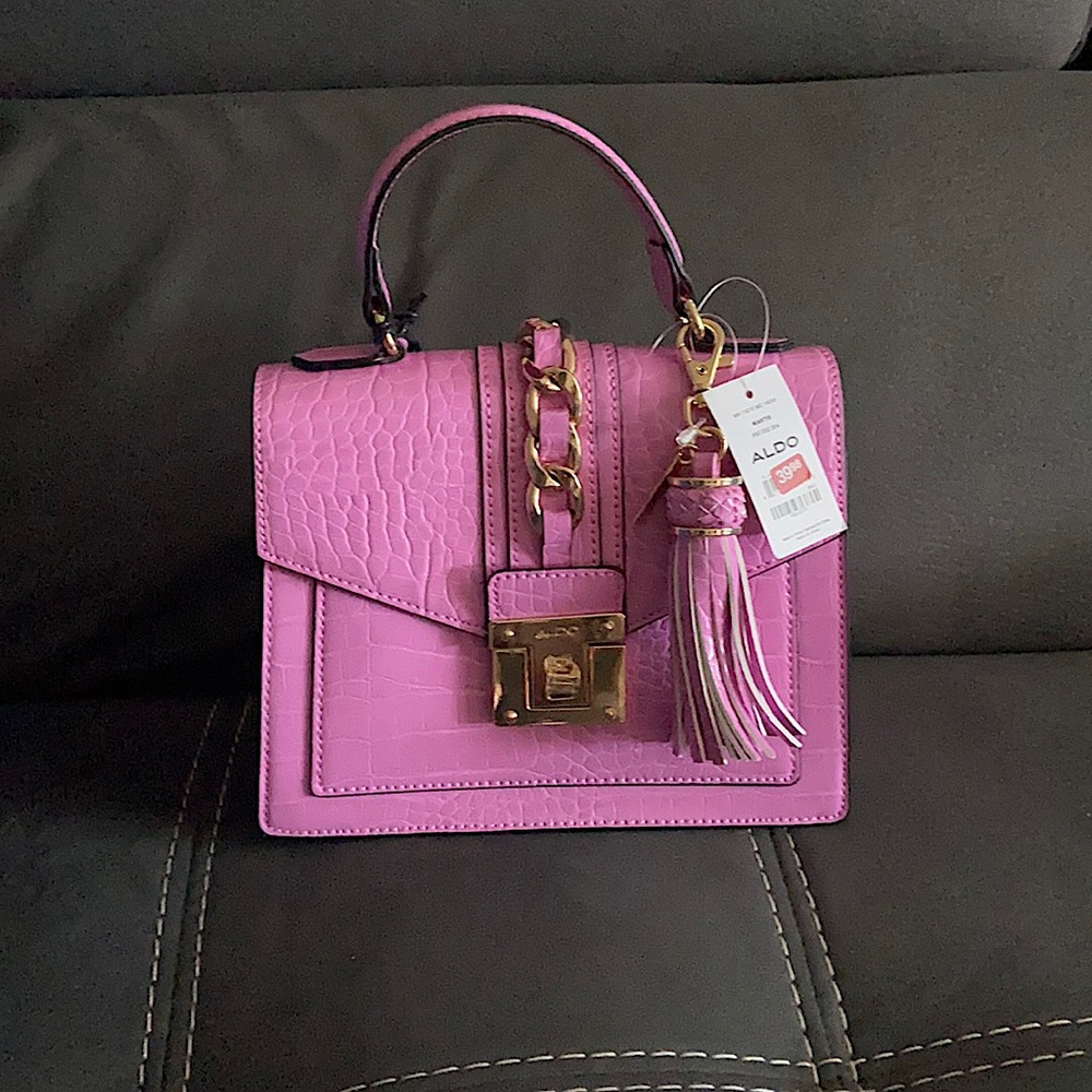 Aldo clutch